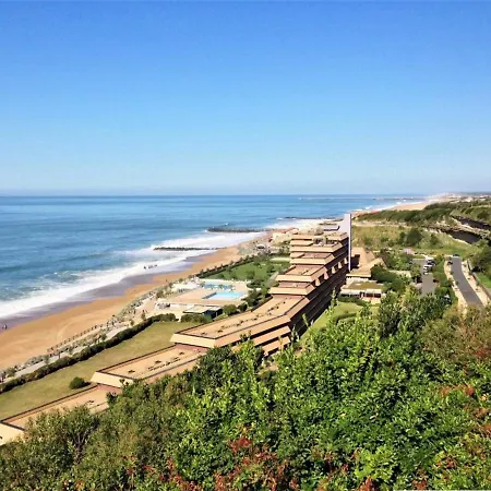 A Avec Terrasse, Proche Plages Et Commerces, Piscine Et Parking - Fr-1-3-592 * Anglet